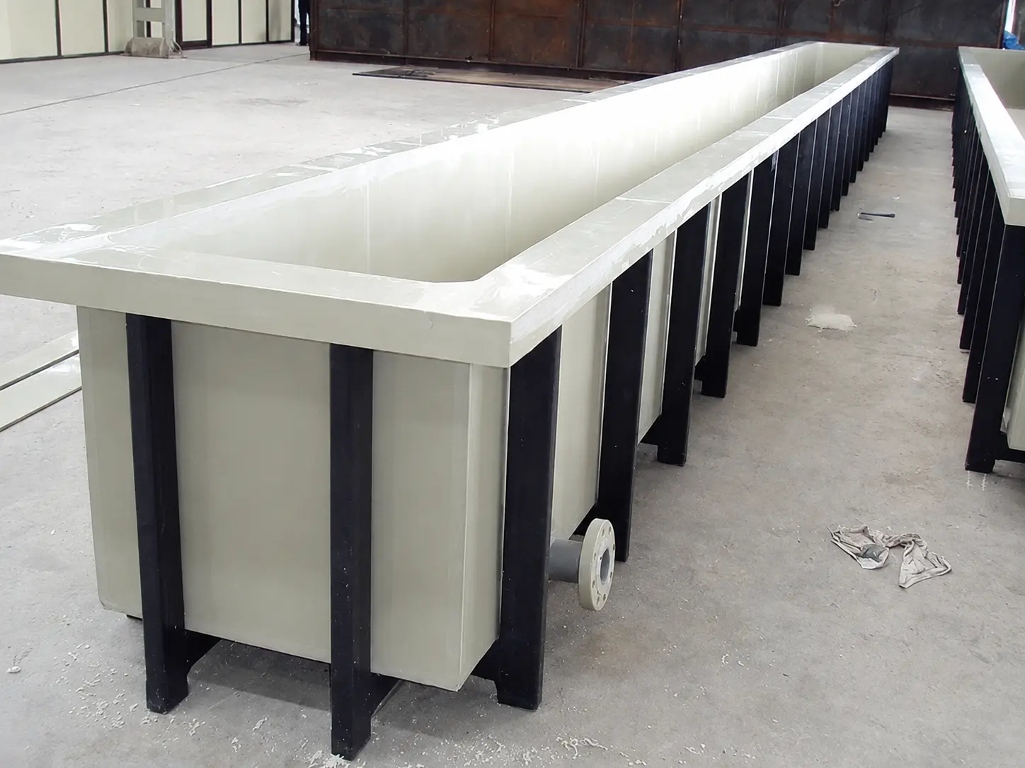 PP chemical tank installation support by Vartika Fibre
